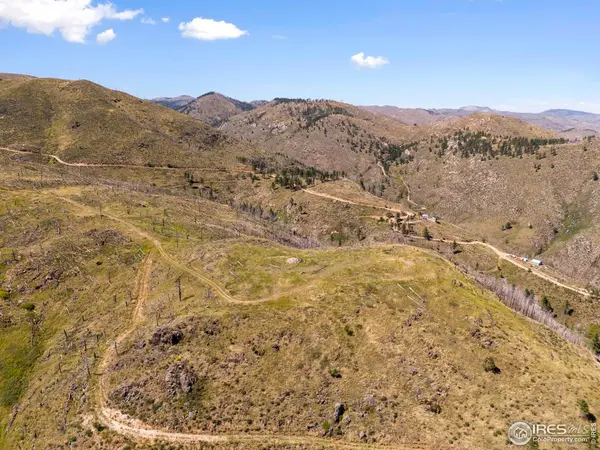 499 Helms Deep, Bellvue, CO 80512