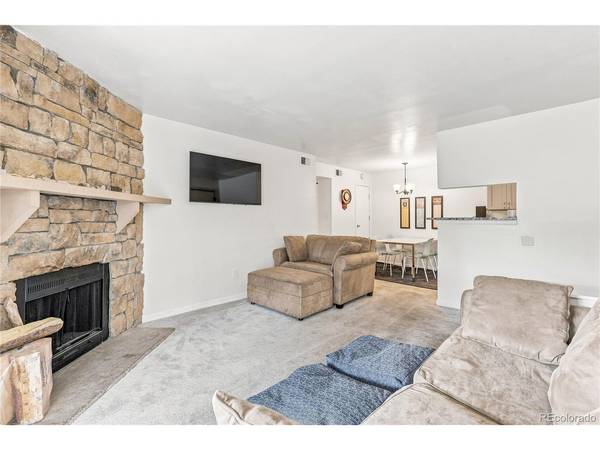 4400 S Quebec #H202, Denver, CO 80237