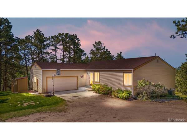23942 Emerald,  Deer Trail,  CO 80105