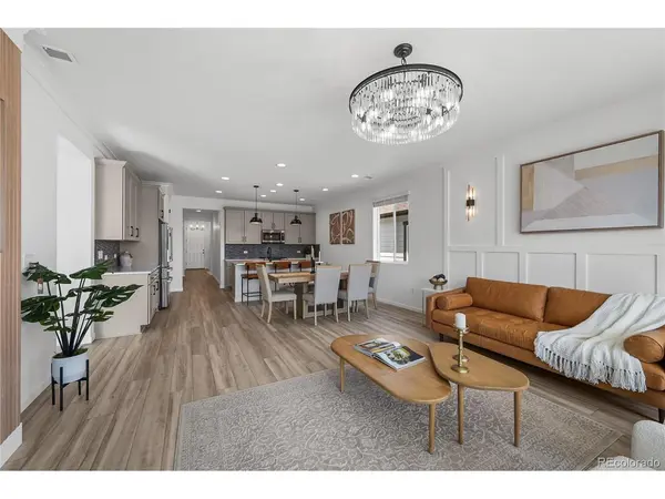 180 N Edge Cliff, Castle Rock, CO 80104