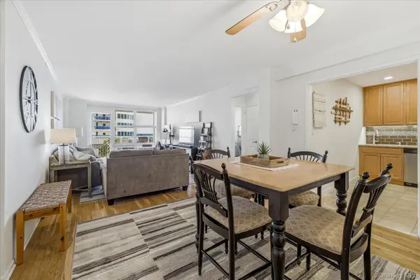 410 E Broadway #4C, Long Beach, NY 11561