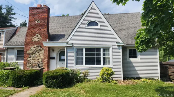 21 Marple RD, Poughkeepsie, NY 12603
