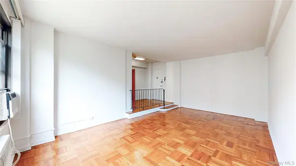 98-33 64th AVE #5D, Rego Park, NY 11374