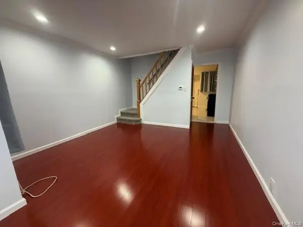 15209 118th AVE, Jamaica, NY 11434
