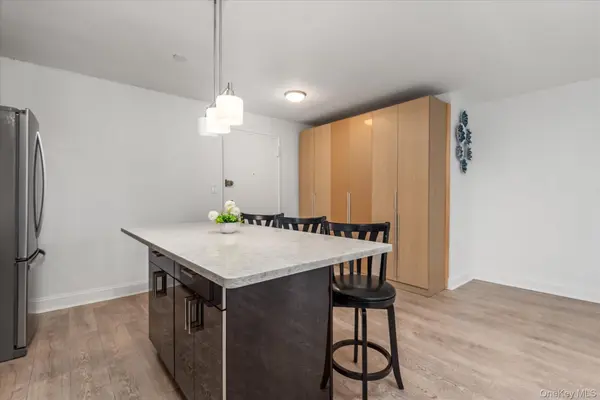 6011 Broadway #5E, Woodside, NY 11377