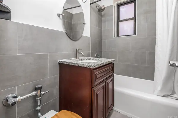 65-15 38th AVE #5R, Woodside, NY 11377