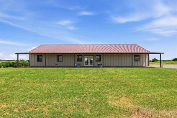 793 County Road 1470, Ninnekah, OK 73067