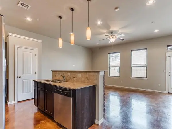 491 S Fretz AVE, Edmond, OK 73003