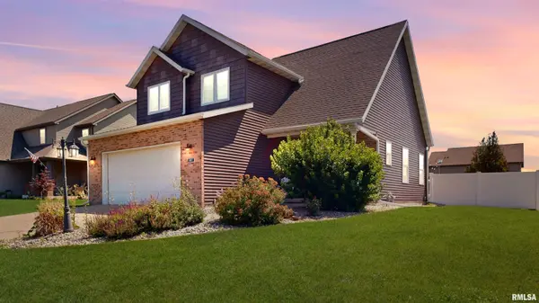 607 AGNES ST, Washington, IL 61571