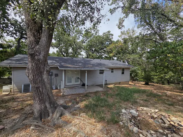 316 Morningside Lane, Hollister, MO 65672