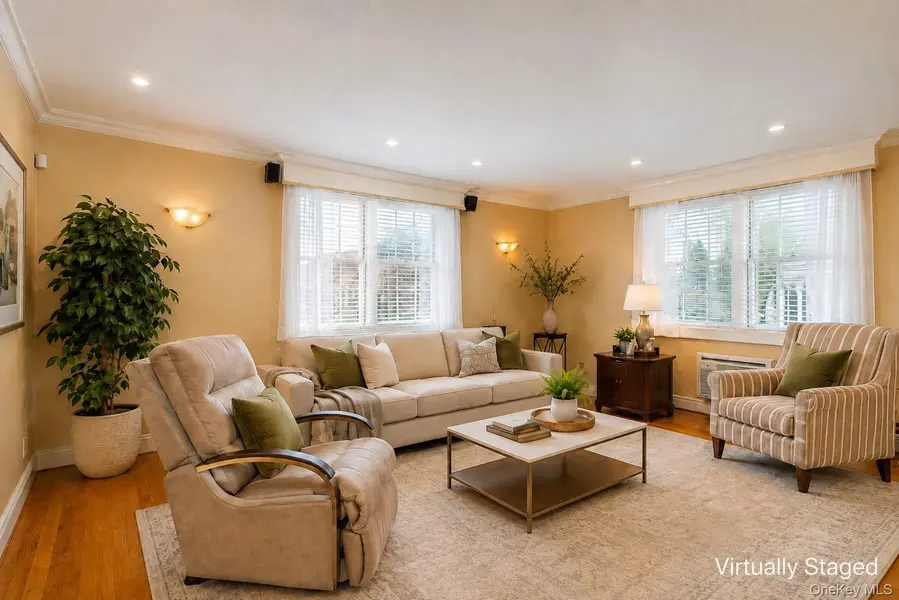 182-12 Horace Harding Expressway #1K, Fresh Meadows, NY 11365