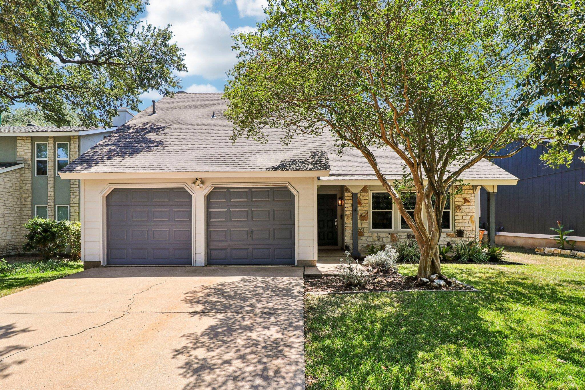 7703 Copperas DR, Austin, TX 78749