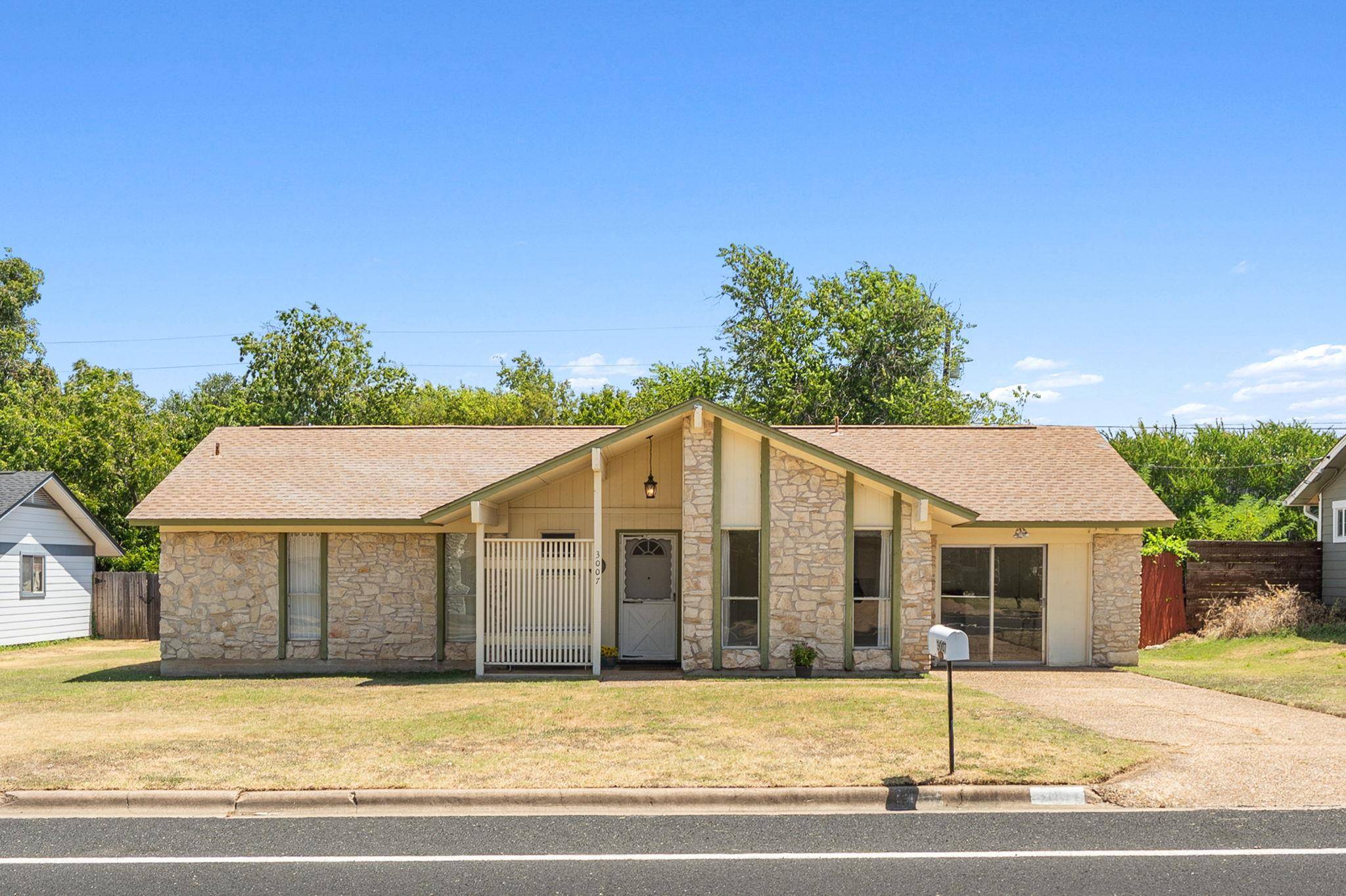 3007 Great Valley DR, Cedar Park, TX 78613