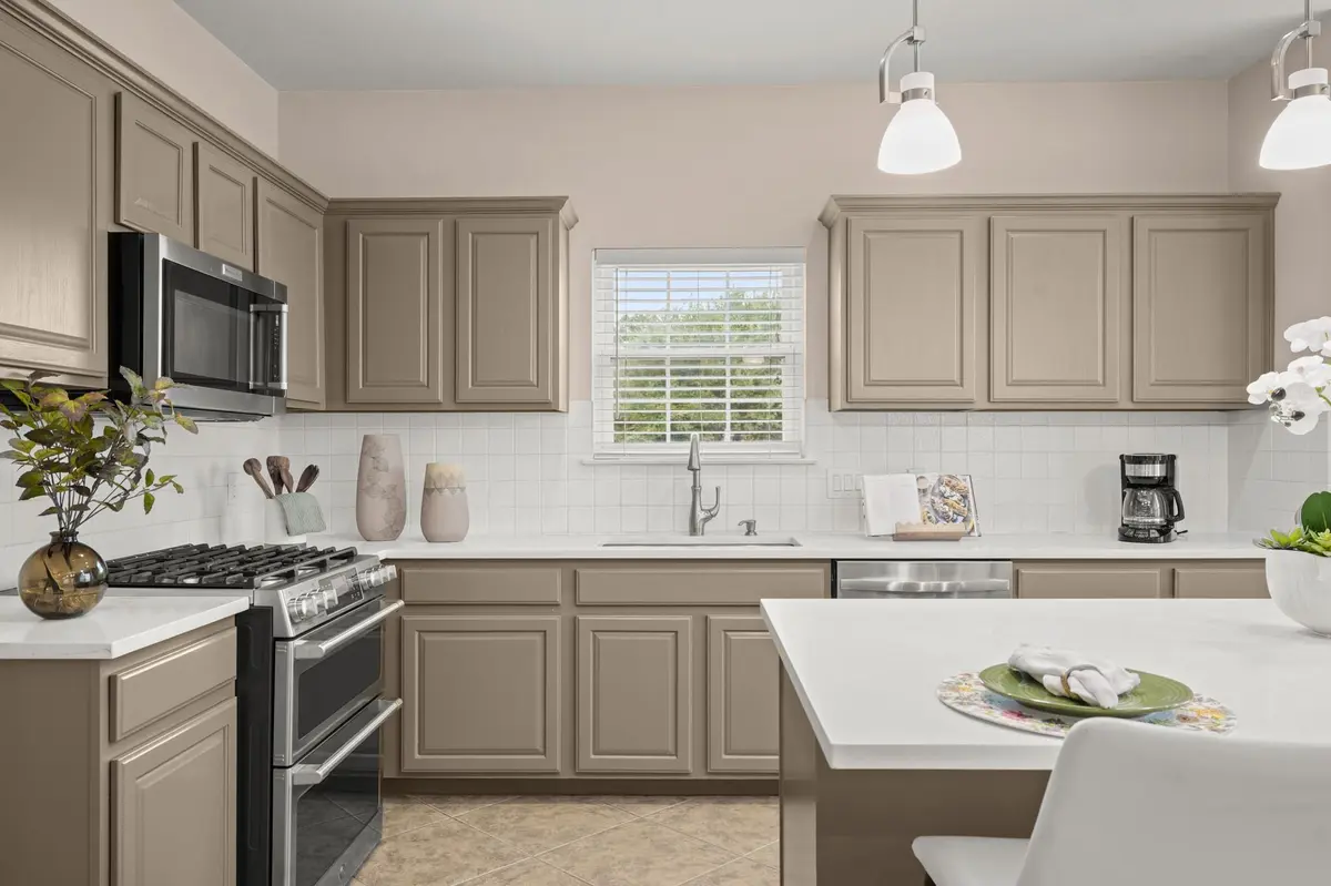 9321 Queens Park CV, Austin, TX 78717