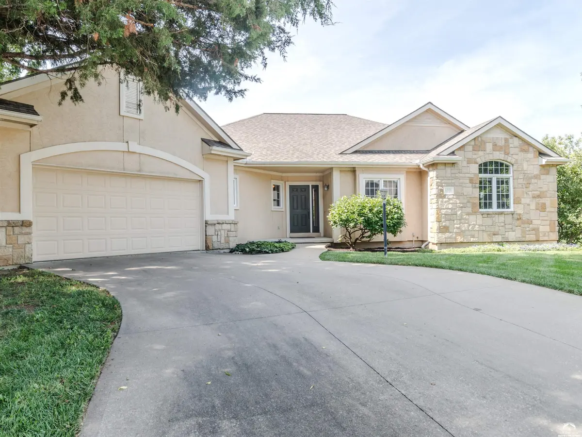 1801 Castle Pine CT, Lawrence, KS 66047
