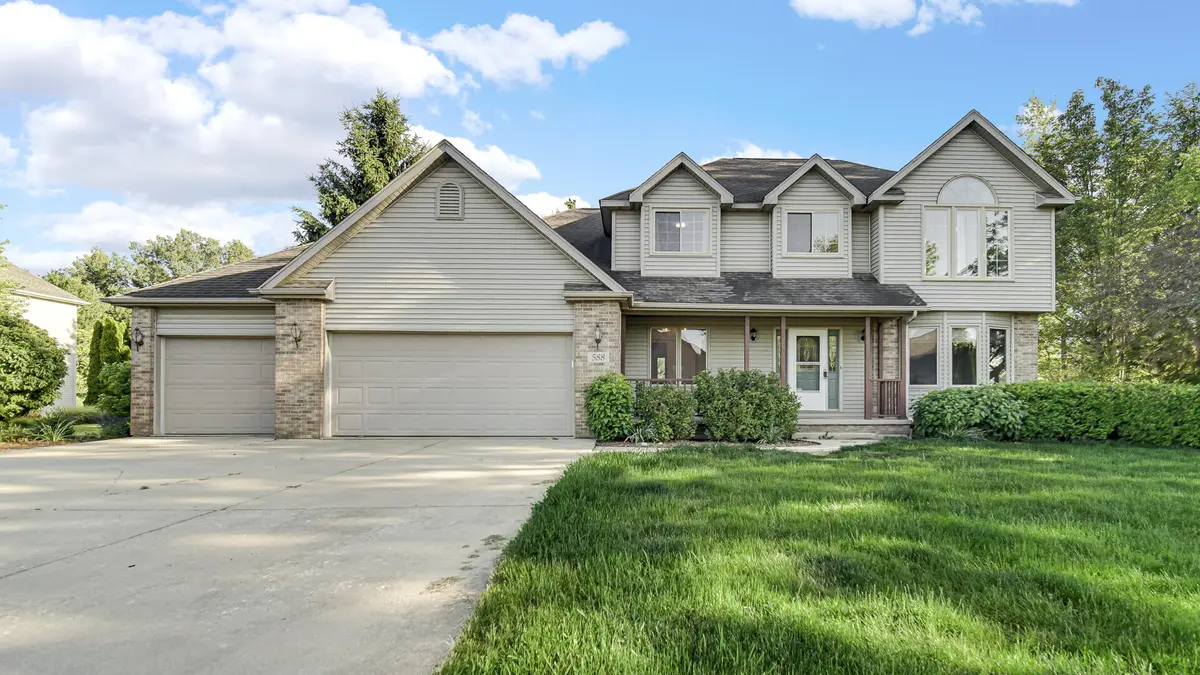588 Mayapple Drive, Westville, IN 46391