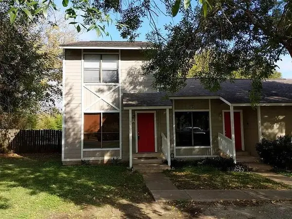 112 Hillside CV, Elgin, TX 78621
