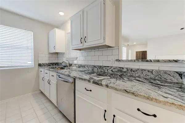 359 Fantail (A&B) LOOP, Austin, TX 78734