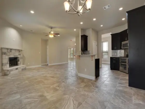 208 Venture BLVD S, Point Venture, TX 78645