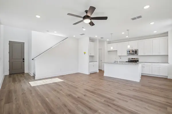 133 Maverick Ave, Kyle, TX 78640