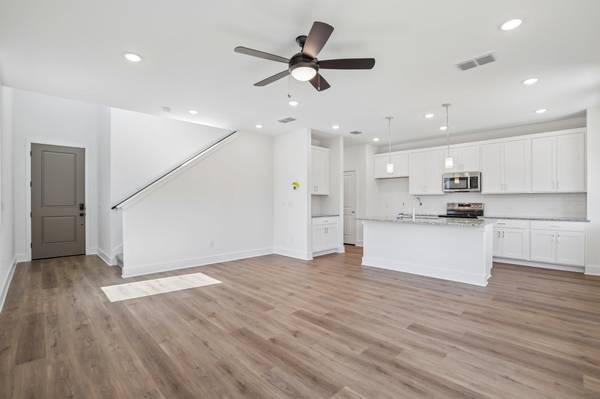 133 Maverick Ave, Kyle, TX 78640