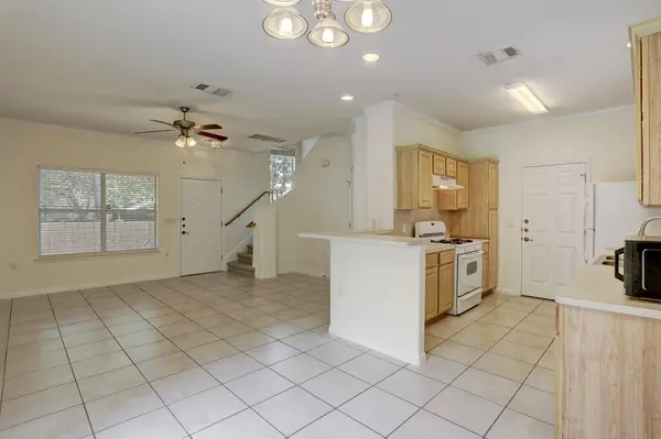 308 Blackson Ave #A, Austin, TX 78752