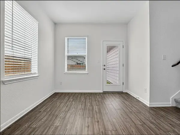 203 Betsy RD, Hutto, TX 78634