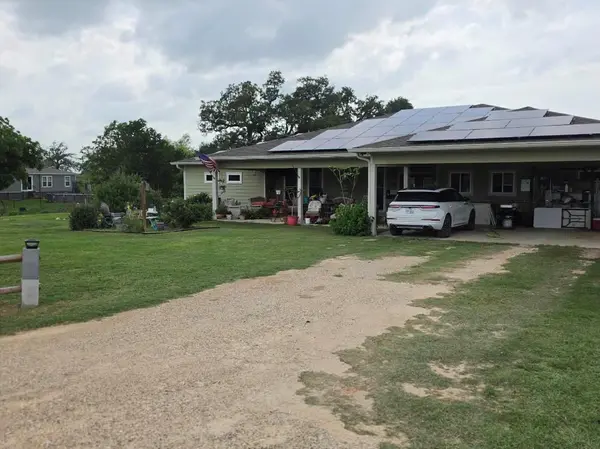 202 Private Road 4464, Rockdale, TX 76567
