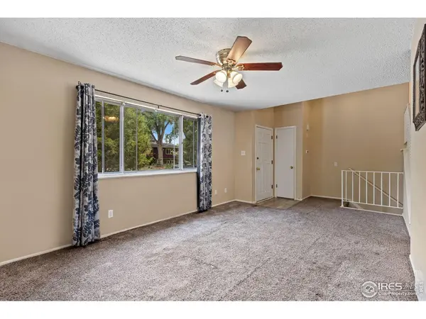 727 Mount Evans, Longmont, CO 80504