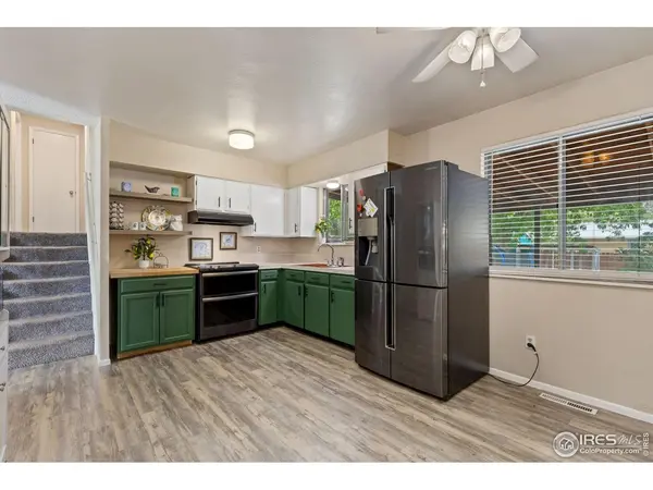 727 Mount Evans, Longmont, CO 80504