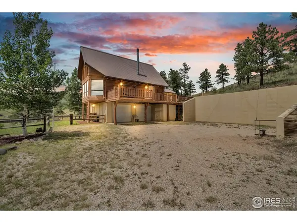 1738 Paradise Park, Bellvue, CO 80512