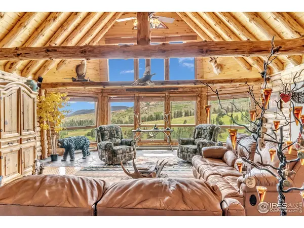 1738 Paradise Park, Bellvue, CO 80512