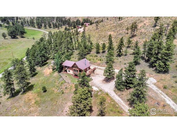 1738 Paradise Park,  Bellvue,  CO 80512