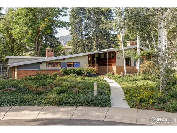 205 Camden, Boulder, CO 80302