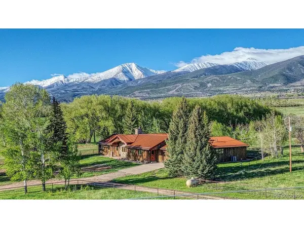 1216 Cowboy,  Cotopaxi,  CO 81223