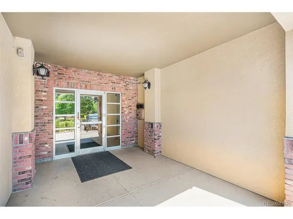 1044 Rockhurst #207, Highlands Ranch, CO 80129