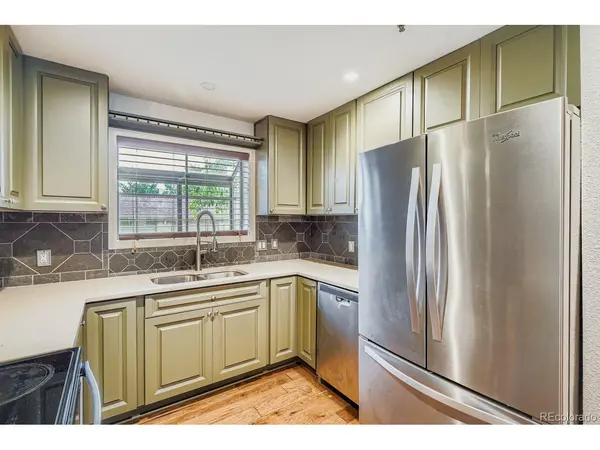 565 Manhattan #103, Boulder, CO 80303