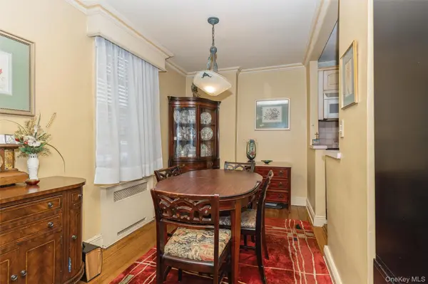 182-12 Horace Harding Expressway #1K, Fresh Meadows, NY 11365