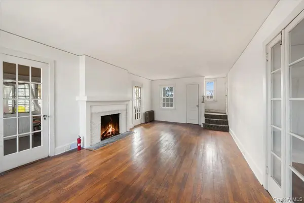 310 W 263rd ST, Bronx, NY 10471