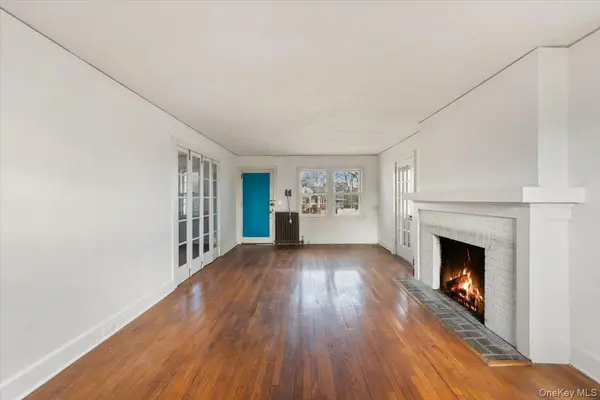 310 W 263rd ST, Bronx, NY 10471