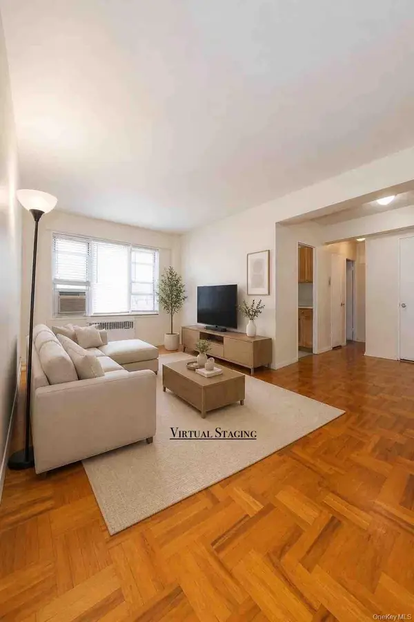110-20 71st RD #206, Forest Hills, NY 11375