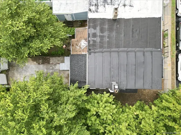 11829 154th ST, Jamaica, NY 11434