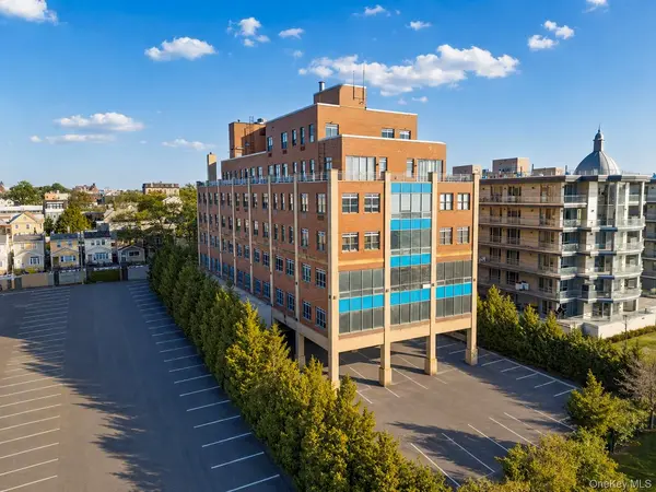 1434 110th ST #4G, College Point, NY 11356