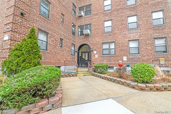 140-14 28th RD #6A, Flushing, NY 11354