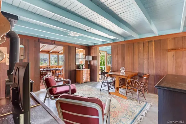 25 Ocean WALK, West Gilgo Beach, NY 11702