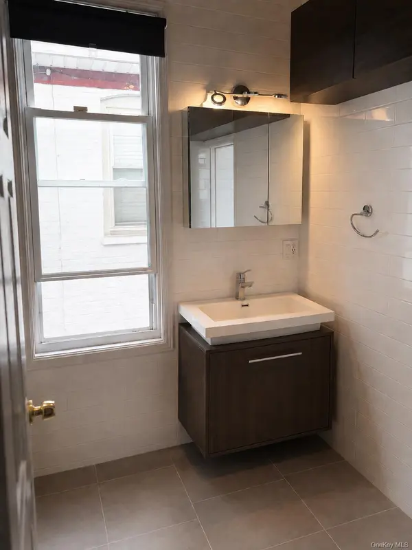 2716 Humphrey ST #1A, East Elmhurst, NY 11369