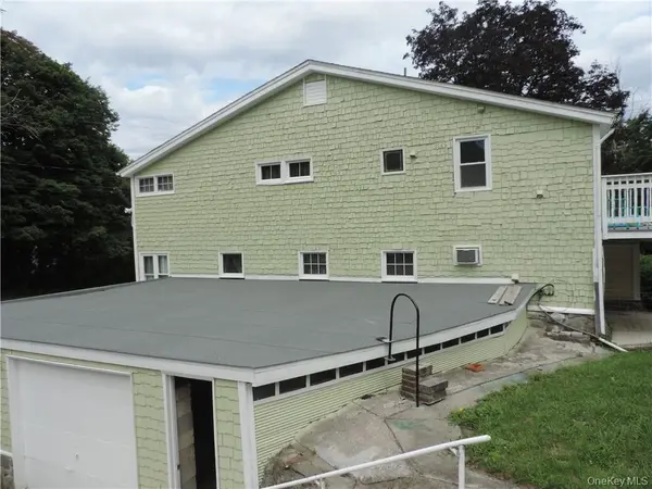 958-964 Hollow RD, Clinton Corners, NY 12514