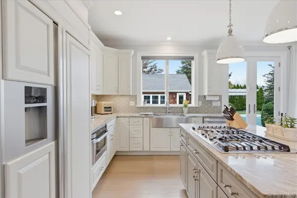 12 Terry Dr., Shelter Island, NY 11964