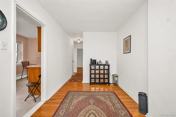 99-10 60Ave #3B, Corona, NY 11368