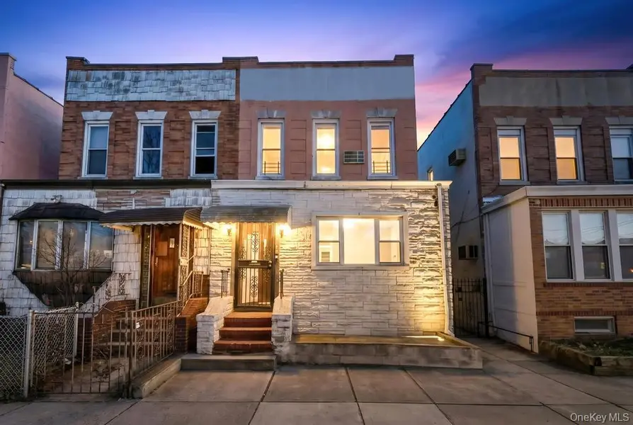6144 Eliot AVE, Middle Village, NY 11379